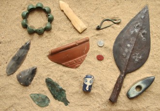 Mezinárodní den archeologie: Od pazourku k sigillatě